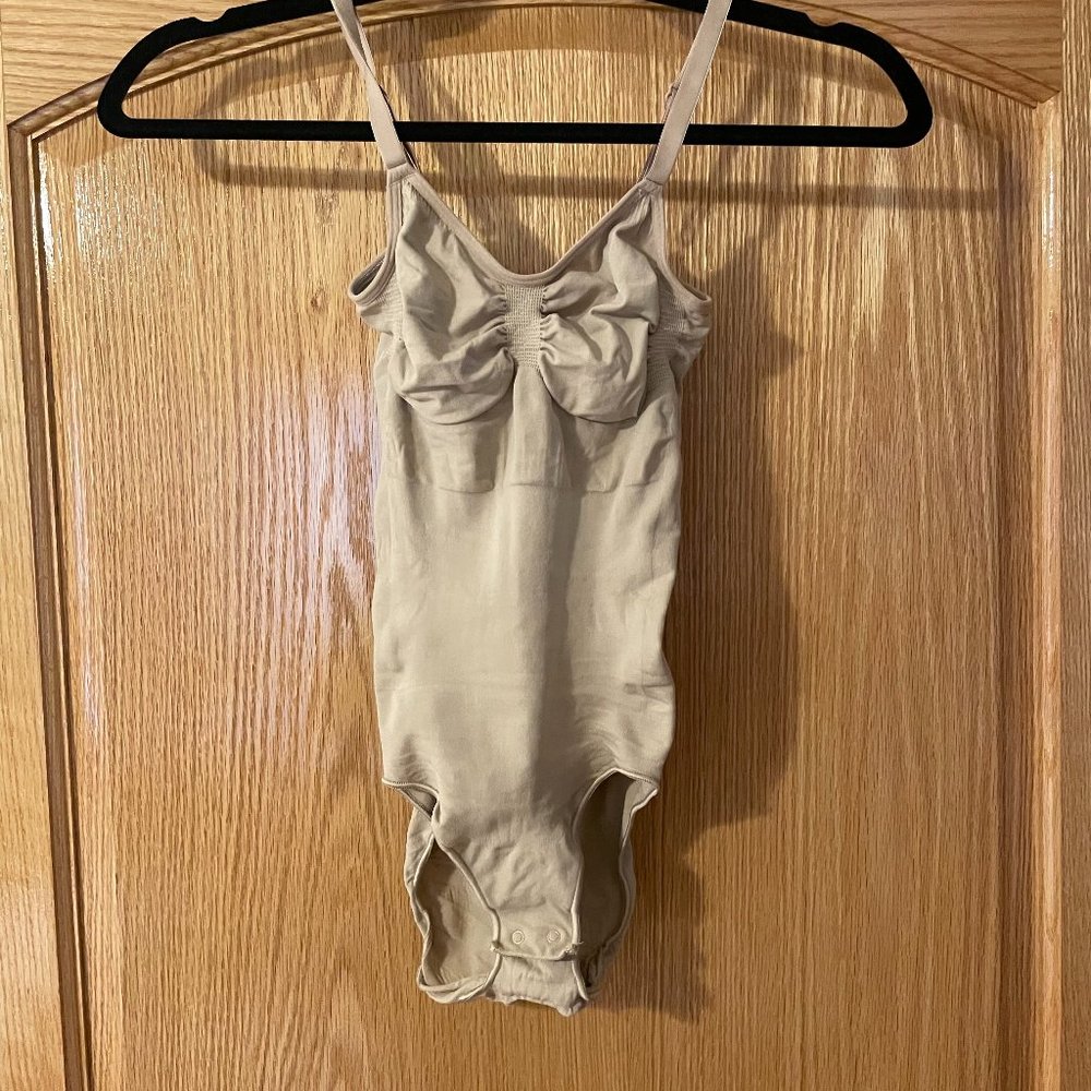 Skims Sculpting Body Suit, Size S/M